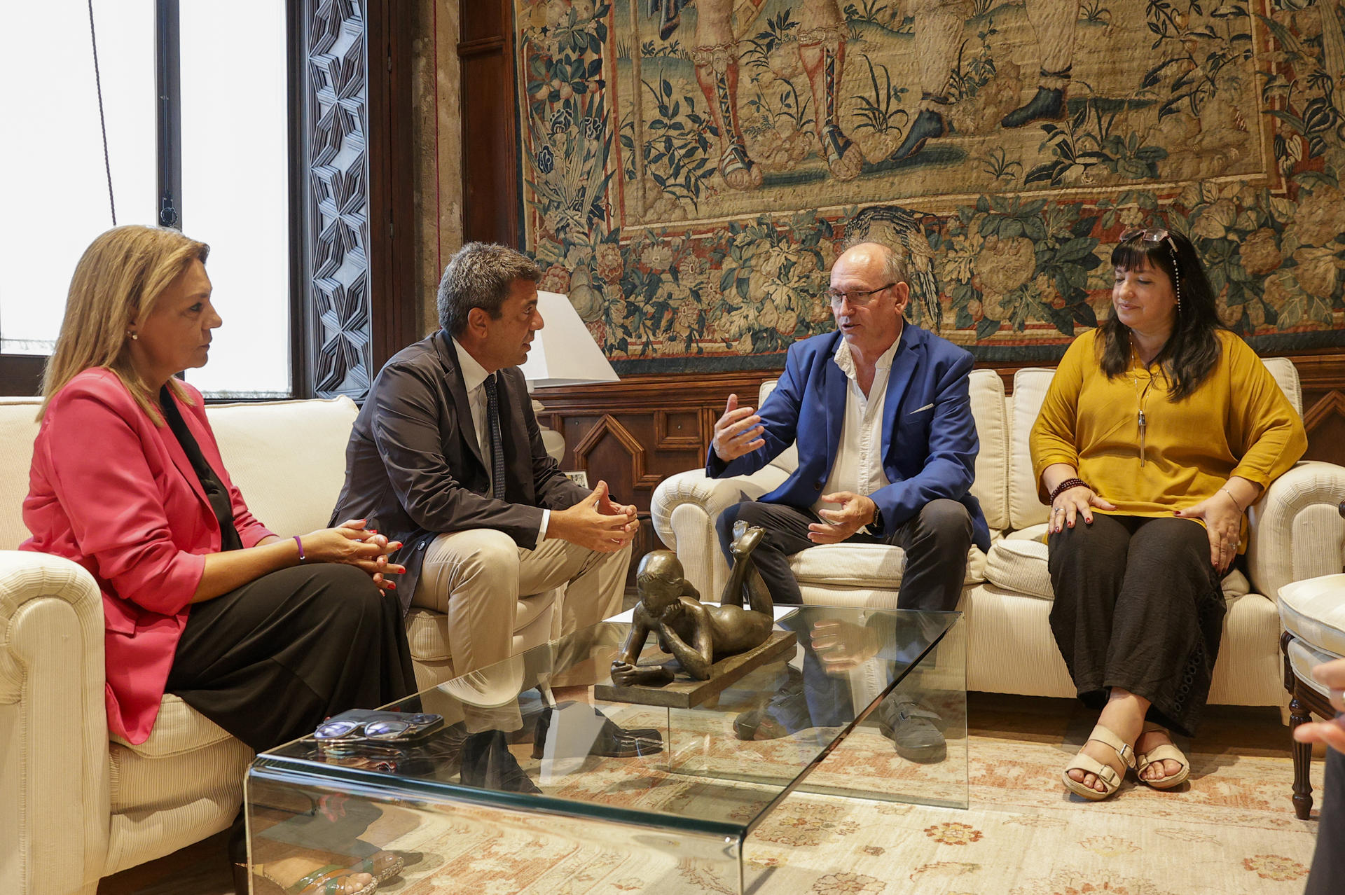 Reunió entre Carlos Mazón i Joaquín Amils al Palau de la Generalitat el 17 de setembre (fotografia: EFE / Manuel Bruque)