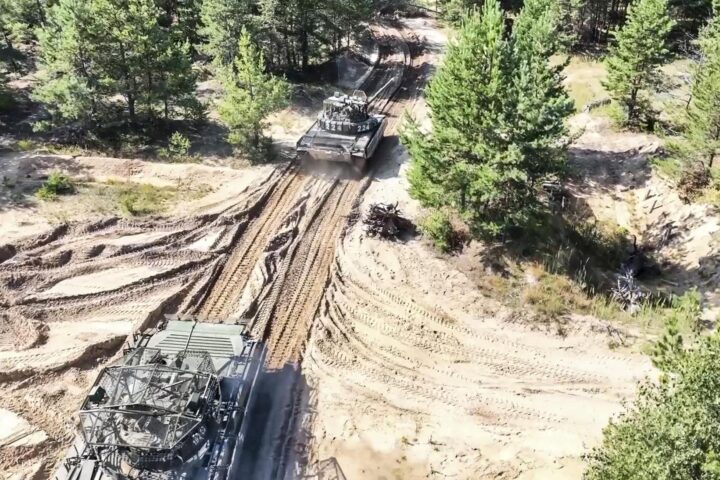 Un moment de les maniobres (fotografia: Ministeri de Defensa rus).