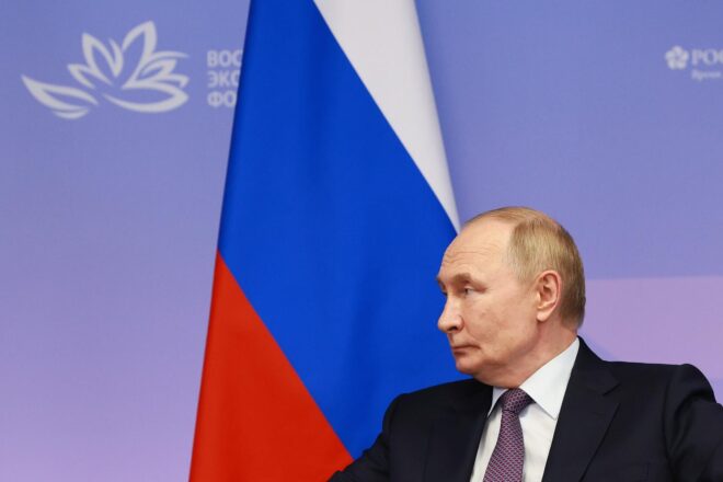 Putin amenaça Europa i adverteix que les tropes estrangeres a Ucraïna seran “objectiu legítim”