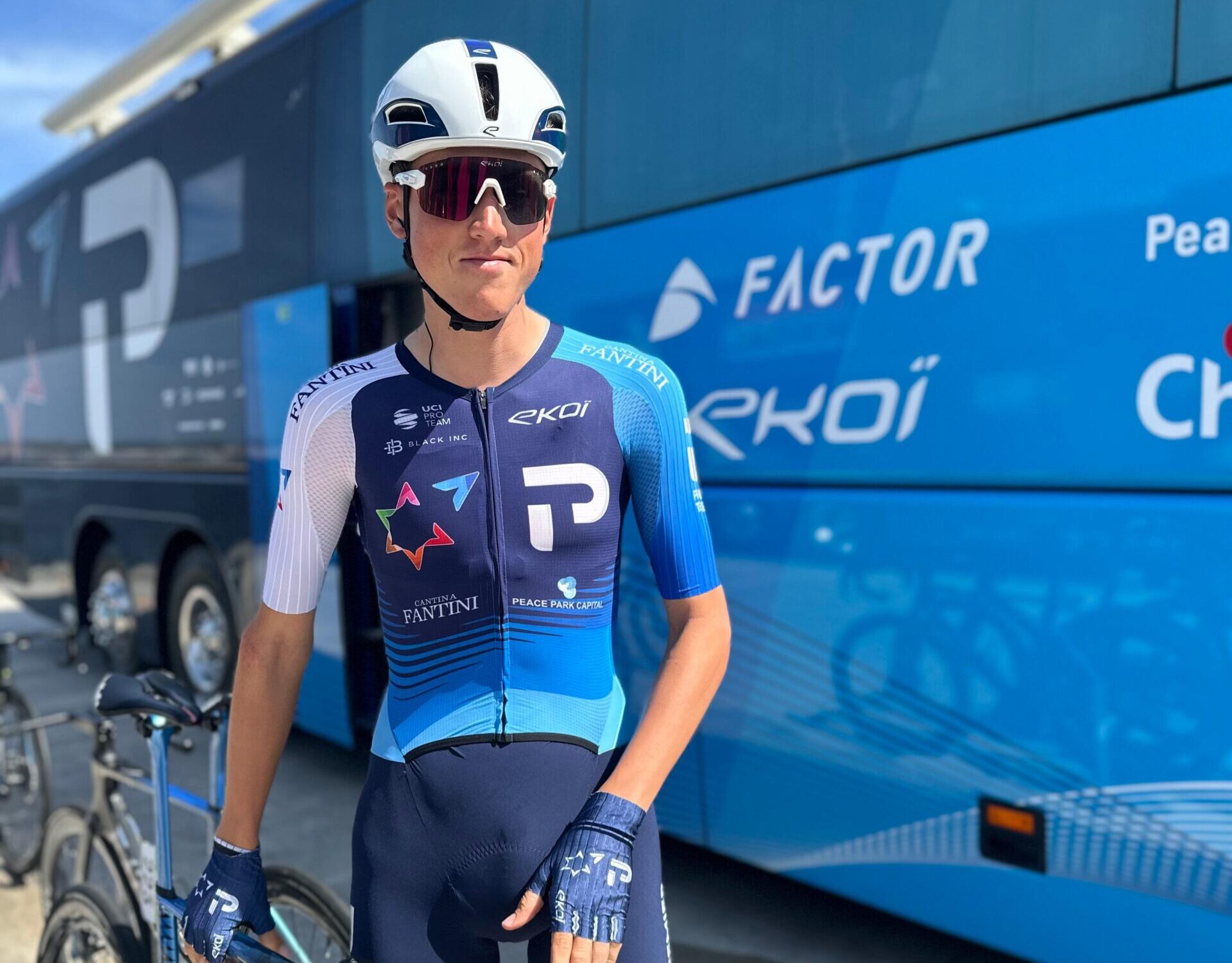 La nova equipació d'Israel - Premier Tech.