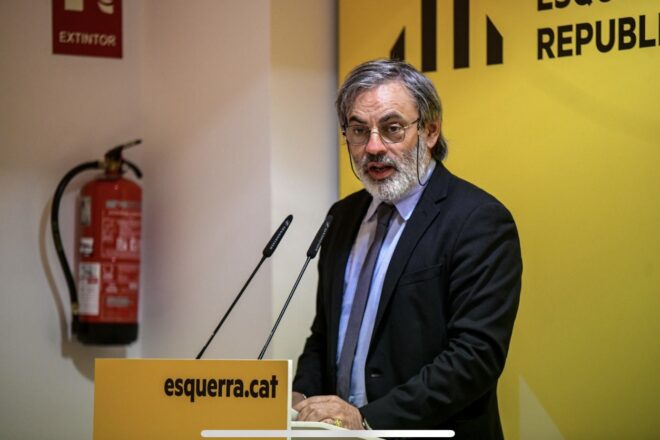 “Transfuguisme institucional”: quan el PSC paga els sous d’ERC o els Comuns