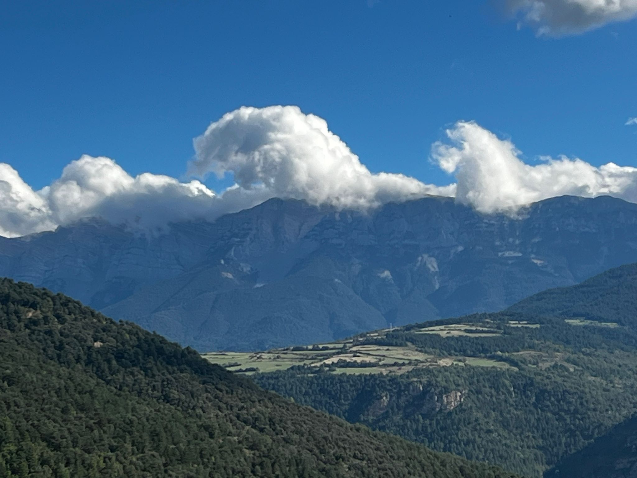 El Cadí, d'Estamariu estant. Fotografia: Albert Villaró i Boix.