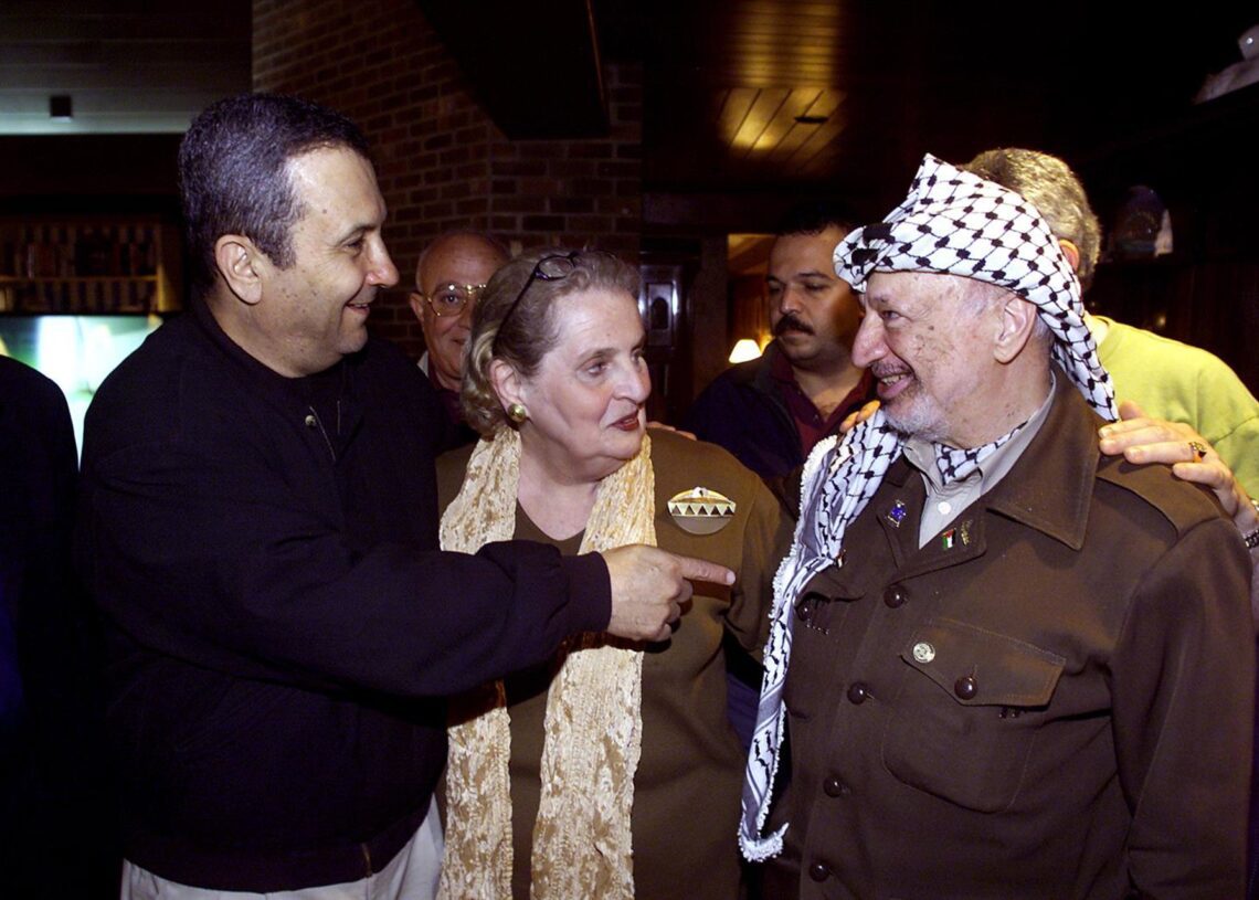 Ehud Barak i Iàsser Arafat a les converses de Camp David