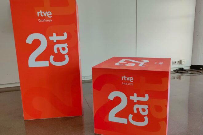 Només el 2% dels continguts culturals als informatius de la 2Cat són en català