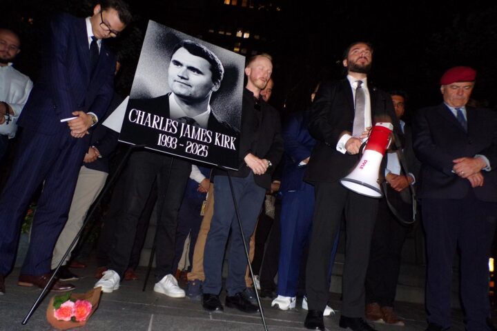 Homenatge dels Joves Republicans de Nova York a Charlie Kirk. Fotografia: Europa Press/John Marshall Mantel.