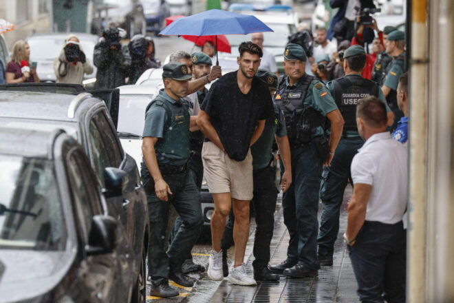 Processen el futbolista de l’Elx Rafa Mir per una agressió sexual
