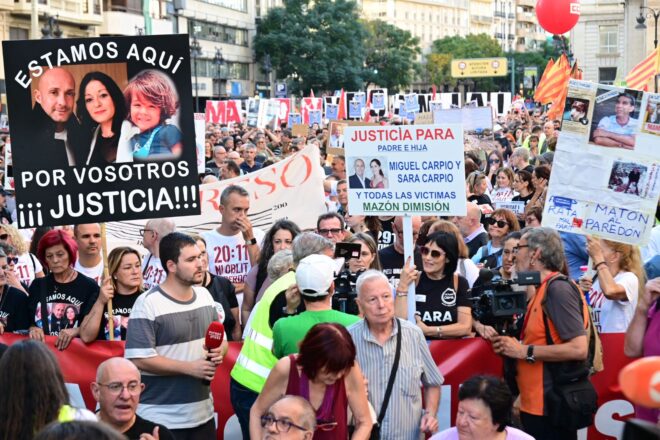 Convoquen una nova manifestació contra Mazón, el 28 de març