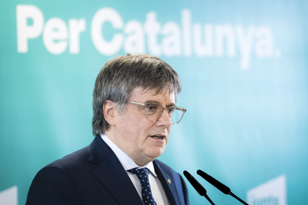 Puigdemont acusa el PSOE de no haver fet servir “les palanques de poder” per a complir l’acord de Brussel·les