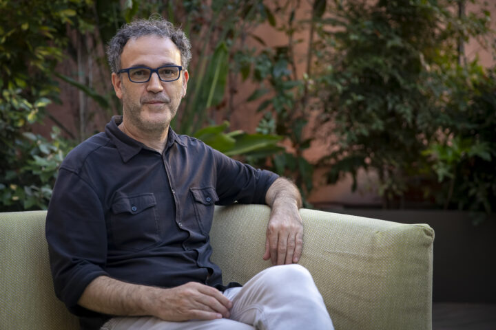 L'escriptor Cesc Martínez, autor de 'La ciutat errant'.