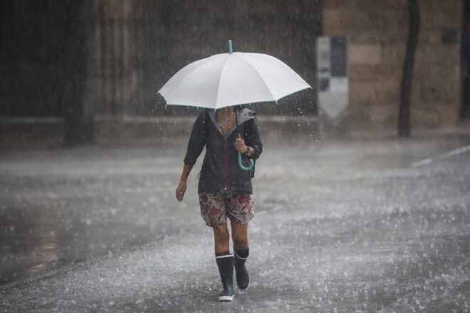Perill per pluja intensa, neu i temporal marítim per Sant Esteve