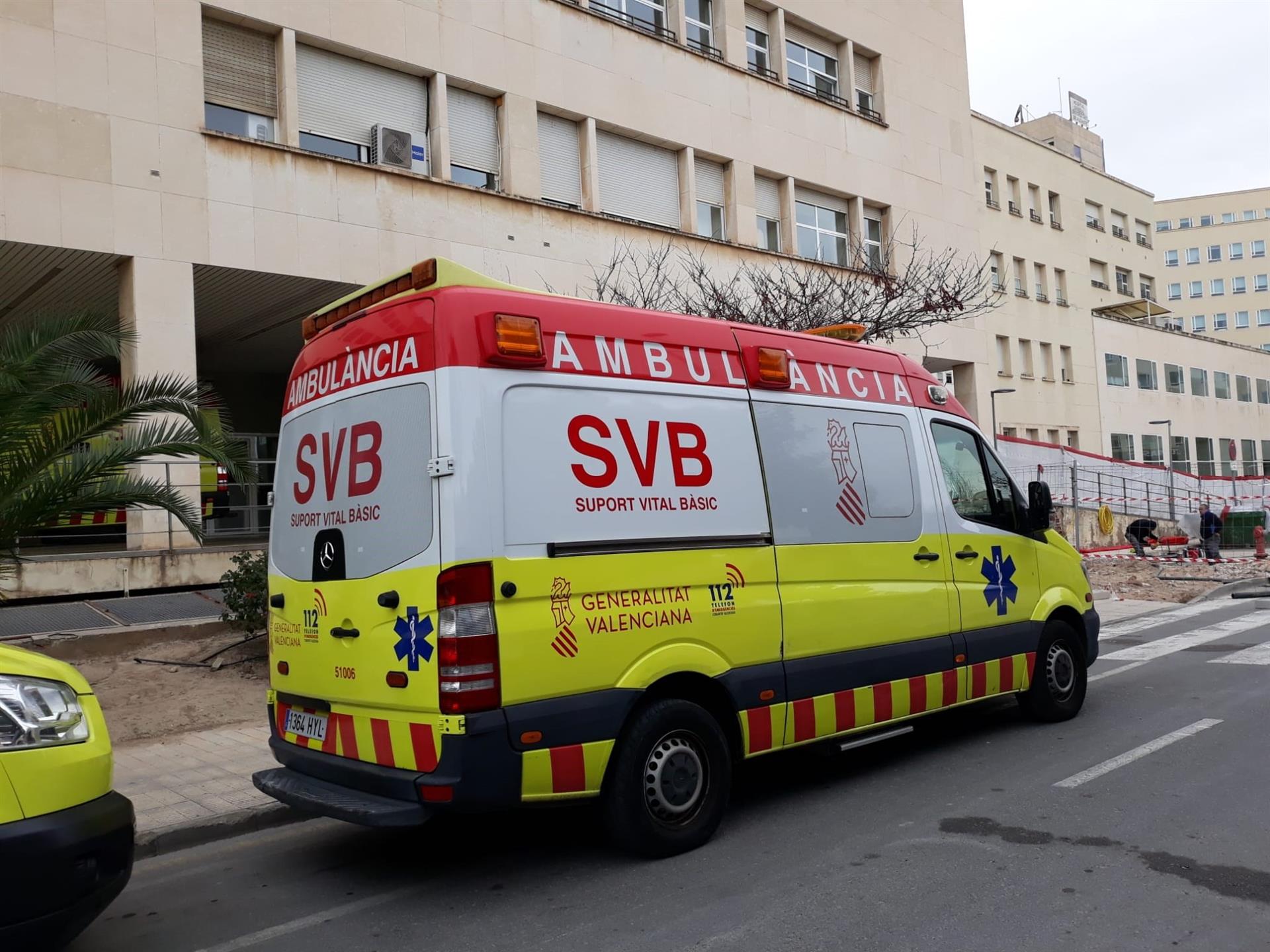 Imatge d'arxiu d'una ambulància de suport vital bàsic a Alacant.