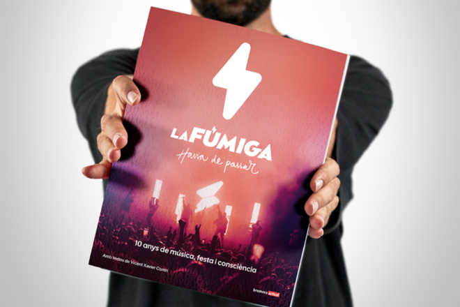 La Fúmiga condensa el seu final en el llibre ‘Havia de passar’