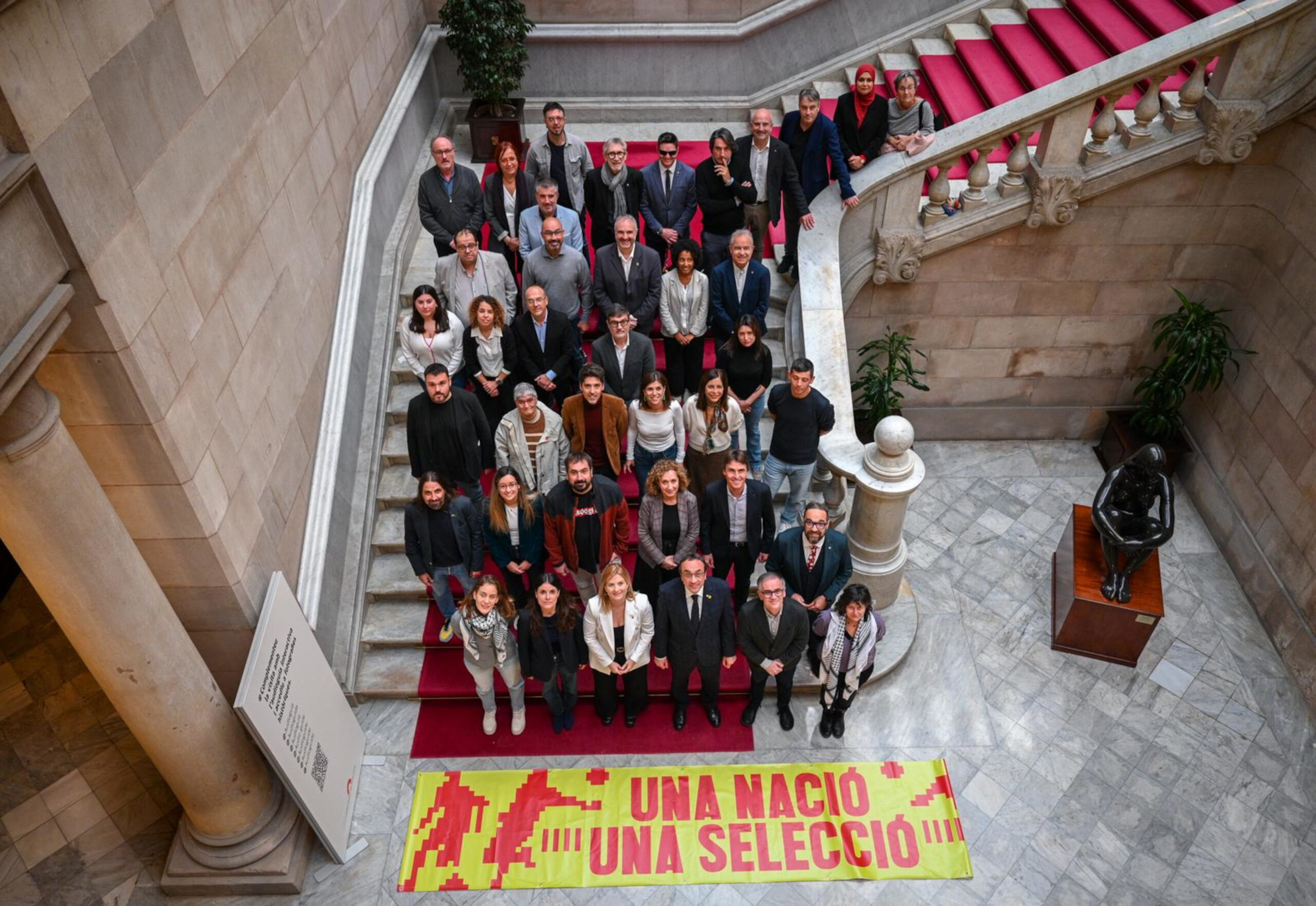 Un moment de la fotografia conjunta (fotografia: ERC / Paula Roqué).