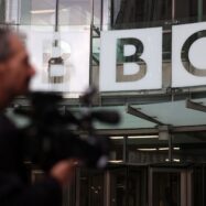 Per què Trump ha declarat la guerra a la BBC?