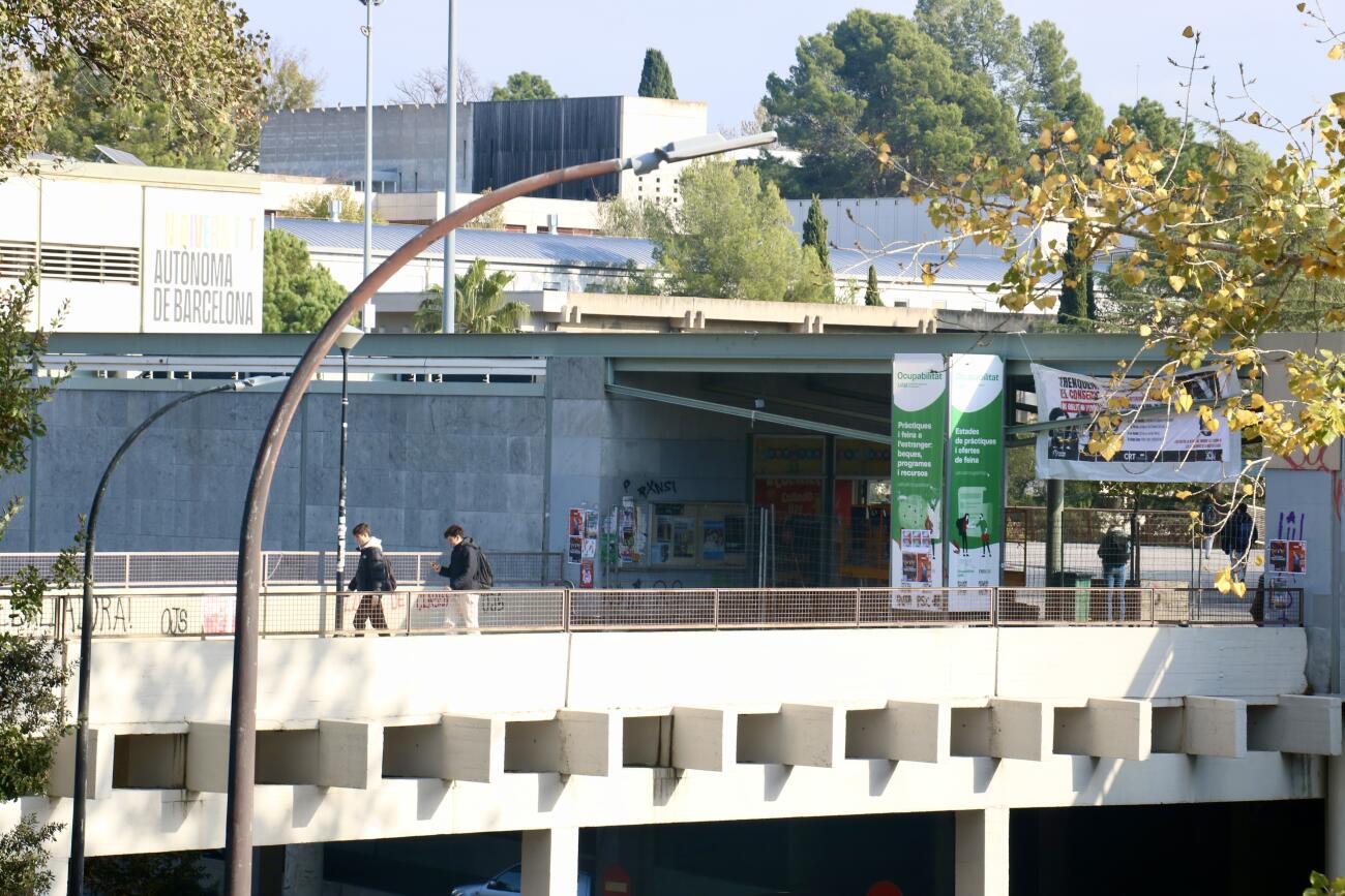 La UAB, la UB, la UPC i la UPF suspenen o limiten l’activitat de demà per l’alerta de pluja