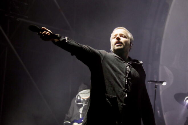 [VÍDEO] Oques Grasses posa fi a les especulacions de la fi del grup: “Avui no és l’últim concert”