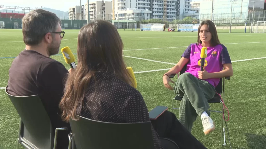 La blau-grana Kika Nazareth s’estrena en una entrevista en català: “És un senyal de respecte”