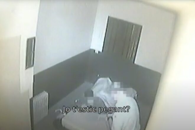 [VÍDEO] Catorze hores lligat de bocaterrosa: les imatges del maltractament a Mohamed Choulli a Mas d’Enric