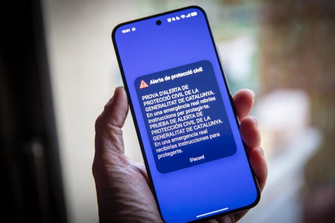Us ha sonat el mòbil? Simulacre d’alertes en massa a l’àrea de Barcelona