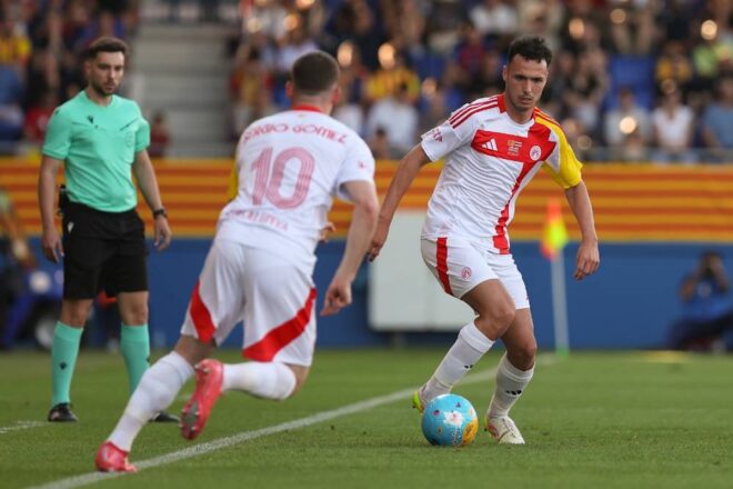 El Girona FC retira Arnau Martínez i Àlex Moreno de la selecció catalana