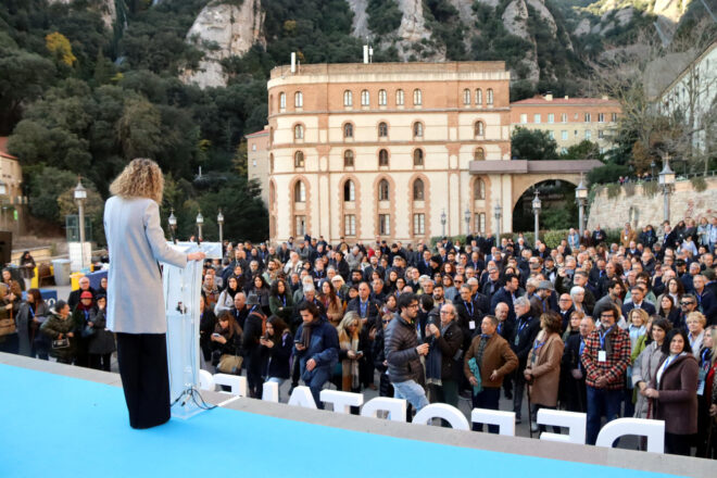 Uns 500 batlles reunits a Montserrat per l’ACM reivindiquen el municipalisme com a “pilar del país”