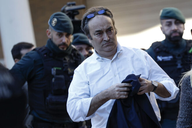 L’amo d’El Ventorro diu que Mazón i Vilaplana van allargar el dinar dues hores fent tertúlia