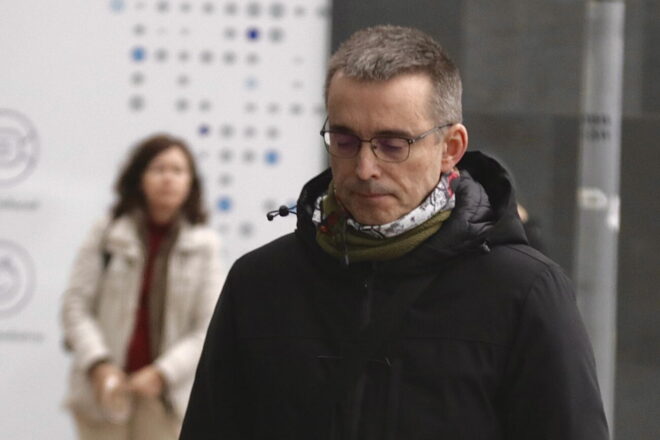 La Unió Excursionista de Sabadell comença el procediment per a expulsar Santi Laiglesia