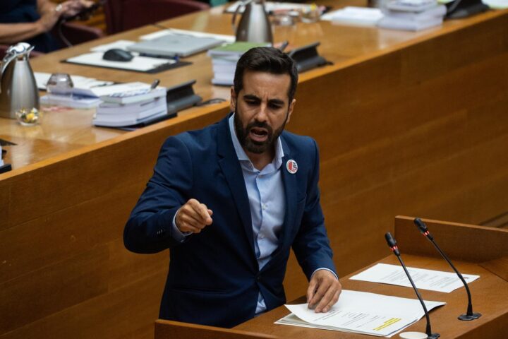 Arxiu - El portaveu del PSPV-PSOE a les Corts, José Muñoz, en una imatge d'arxiu.