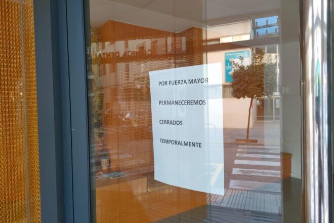 Surt de l’UCI la xiqueta ingressada després de ser atesa en una clínica dental d’Alzira