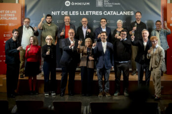 La foto de sector en la presentació de la Nit de les Lletres Catalanes.