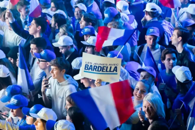 Els joves que tomben cap a l’extrema dreta: un canvi generacional que engloba tot Europa