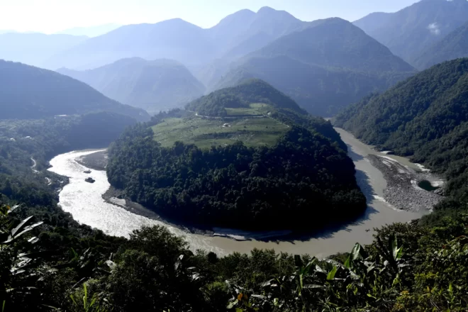 Per què és tan controvertida la megapresa de la Xina al Tibet?