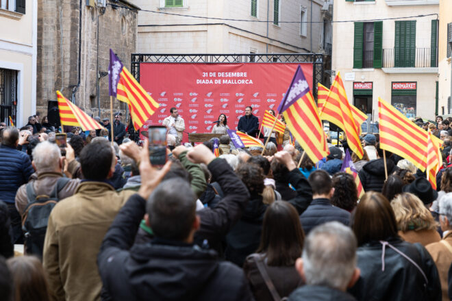 Mallorca celebra la diada amb un clam contundent: “Visca el català, visca Mallorca i visca la terra!”