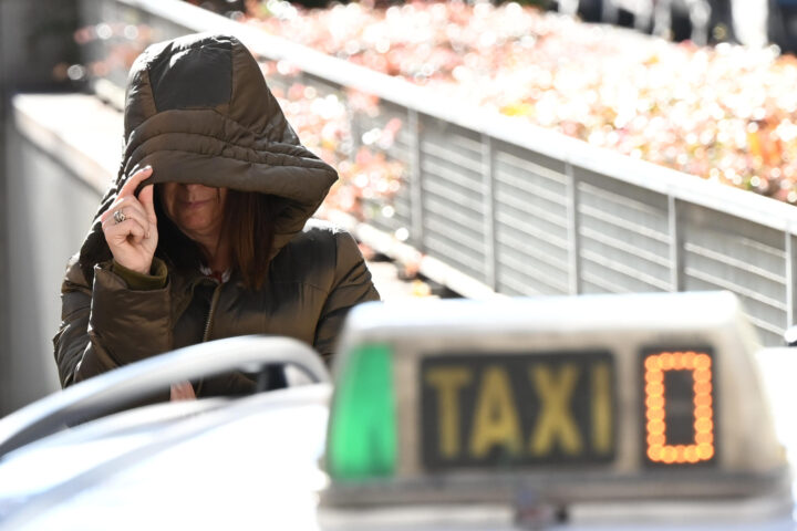 Llibertat amb mesures cautelars per a “la lampista del PSOE”