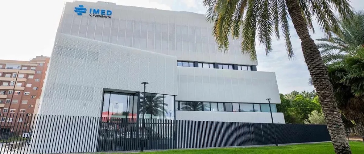 Un jutge envia a la presó un cirurgià plàstic per haver agredit sexualment una pacient mentre estava anestesiada