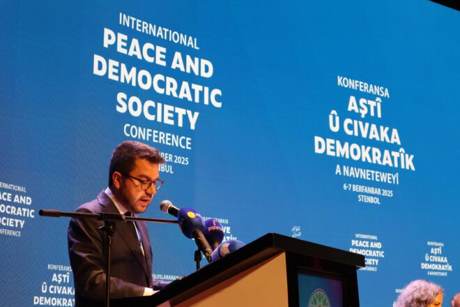 Aragonès defensa a Istambul “avenços importants” gràcies a la negociació amb el govern espanyol