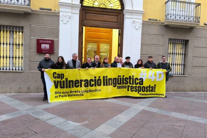 Un 30% de les vulneracions lingüístiques al País Valencià són en l’àmbit educatiu