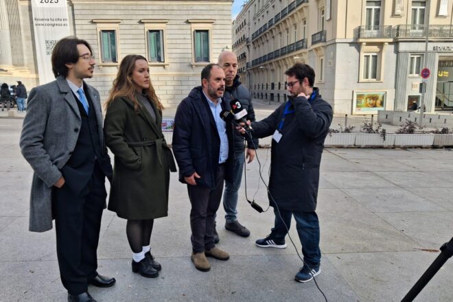 Diverses entitats reclamen al congrés espanyol una llei estatal que blinde els drets lingüístics