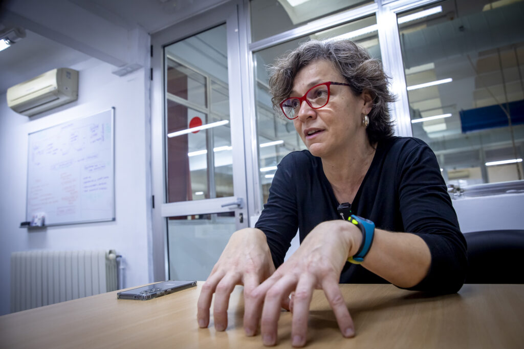 Beatriz Fernández, en un moment de l'entrevista.