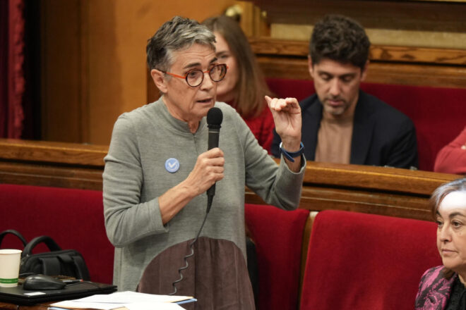 Més de mil sanitaris exigeixen a la consellera Pané que no vinculi el finançament dels CAP a la durada de les baixes