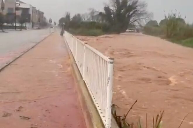 [VÍDEOS] Comencen a desbordar-se rius i barrancs a la comarca de la Ribera