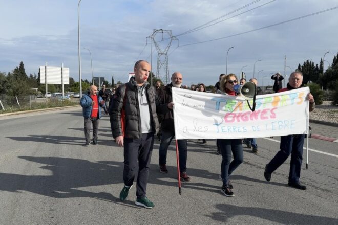 Protesta a l’Aldea contra la manca de millores en el tren a les Terres de l’Ebre
