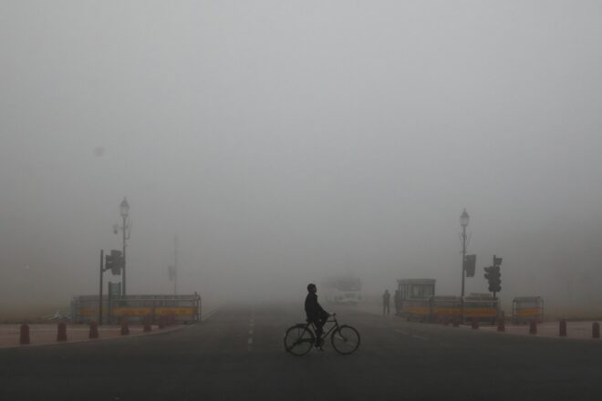 A Nova Delhi, la contaminació atmosfèrica toca sostre i posa el govern indi entre les cordes