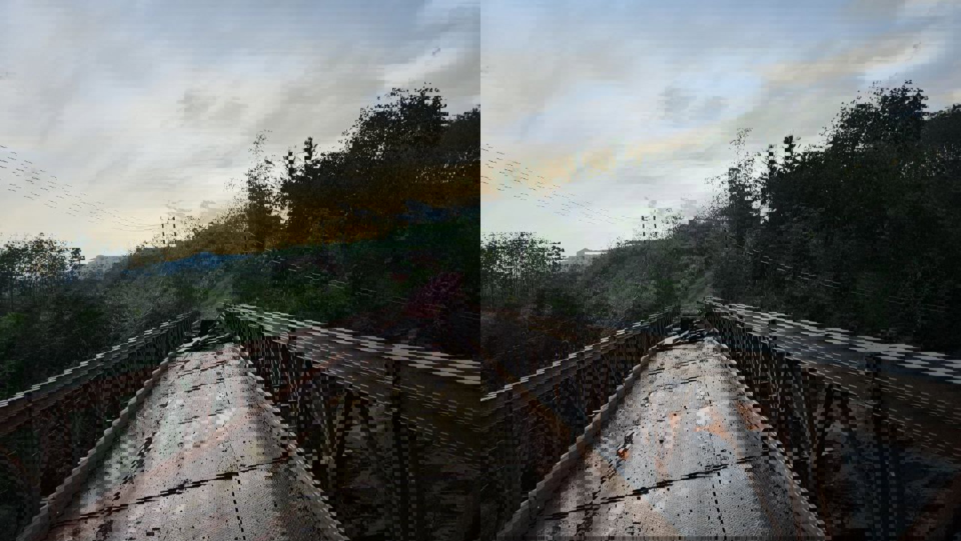 Cambodja tanca la frontera amb Tailàndia després de nous bombardaments