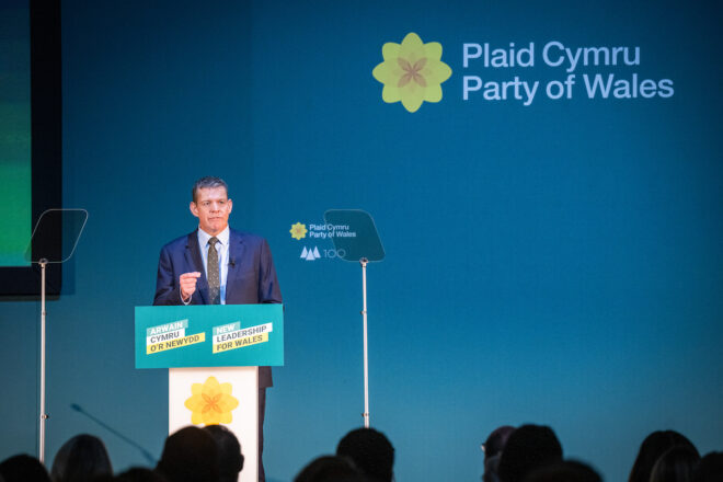 Els independentistes gal·lesos encapçalen les enquestes en un frec a frec amb l’extrema dreta