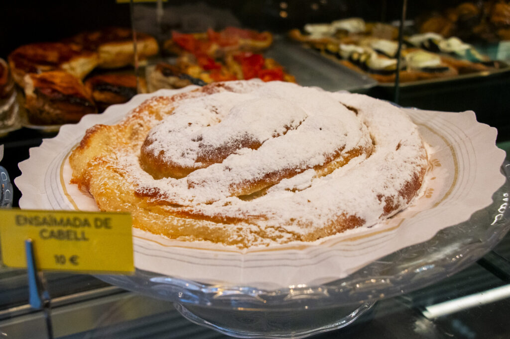 Ensaïmades amb recepta de l’avi mallorquí