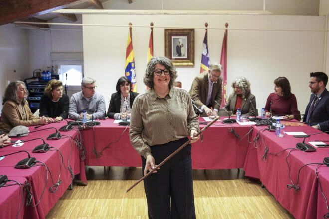 Maria Jesús Bagur, nova batllessa de Ciutadella en substitució de Llorenç Ferrer