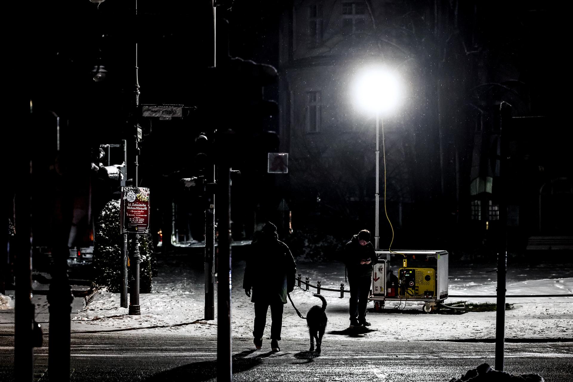 Prop de 38.000 llars continuen sense electricitat a Berlín