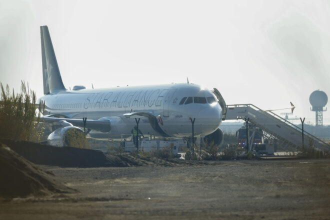Un avió fa un aterratge d’emergència a l’Aeroport de Barcelona per una amenaça a bord