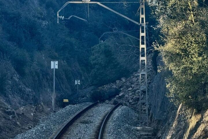 El despreniment de la R1.